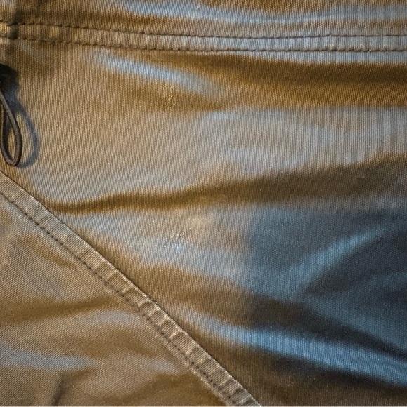 MADEWELL WOMAN’S BLACK WAXED COTTON FIREMAN HOOK JACKET - Picture 8 of 9